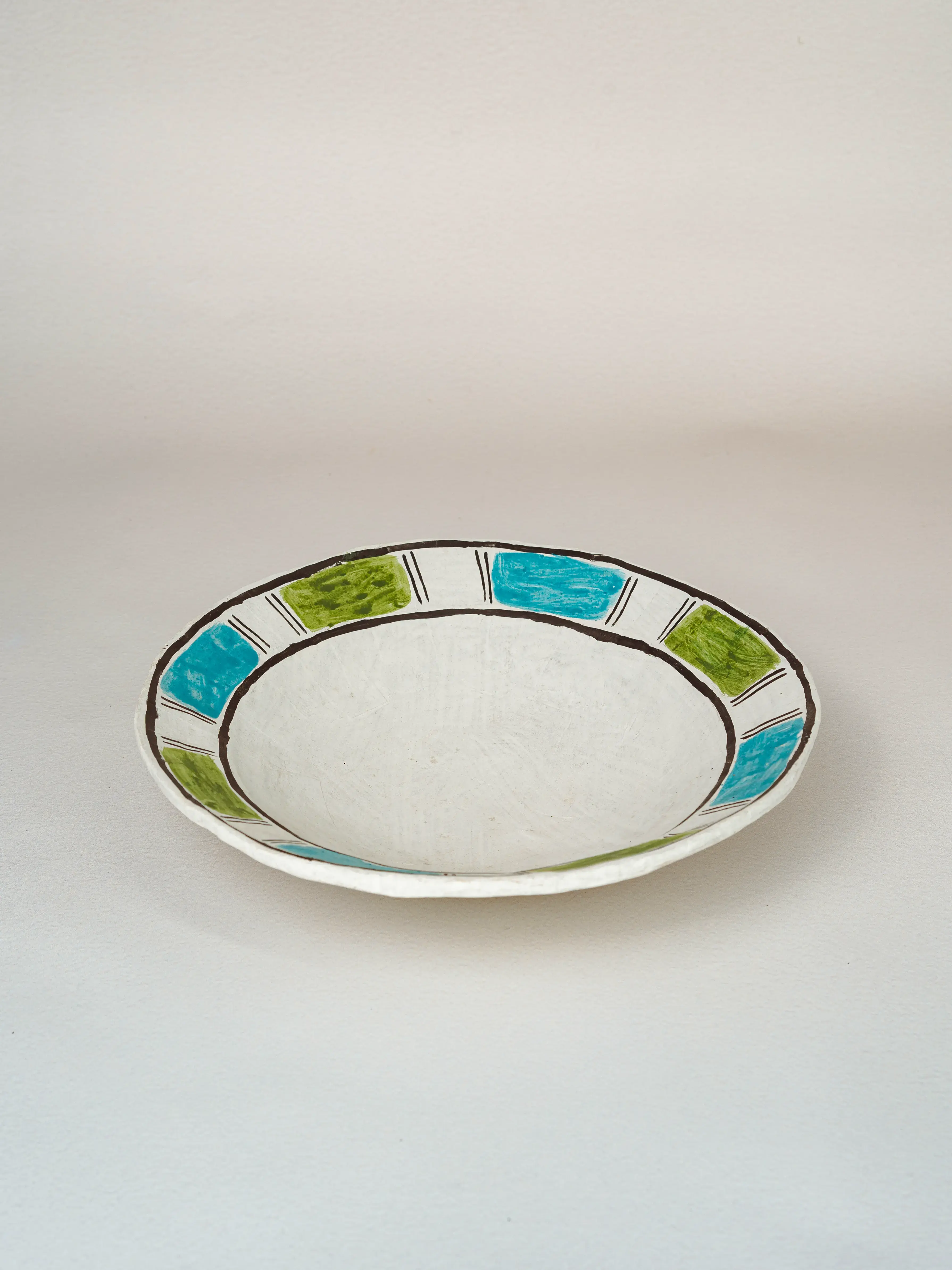 ASSIETTE CREUSE EN PAPIER