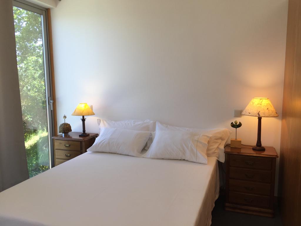 aMaRe Double Escultura