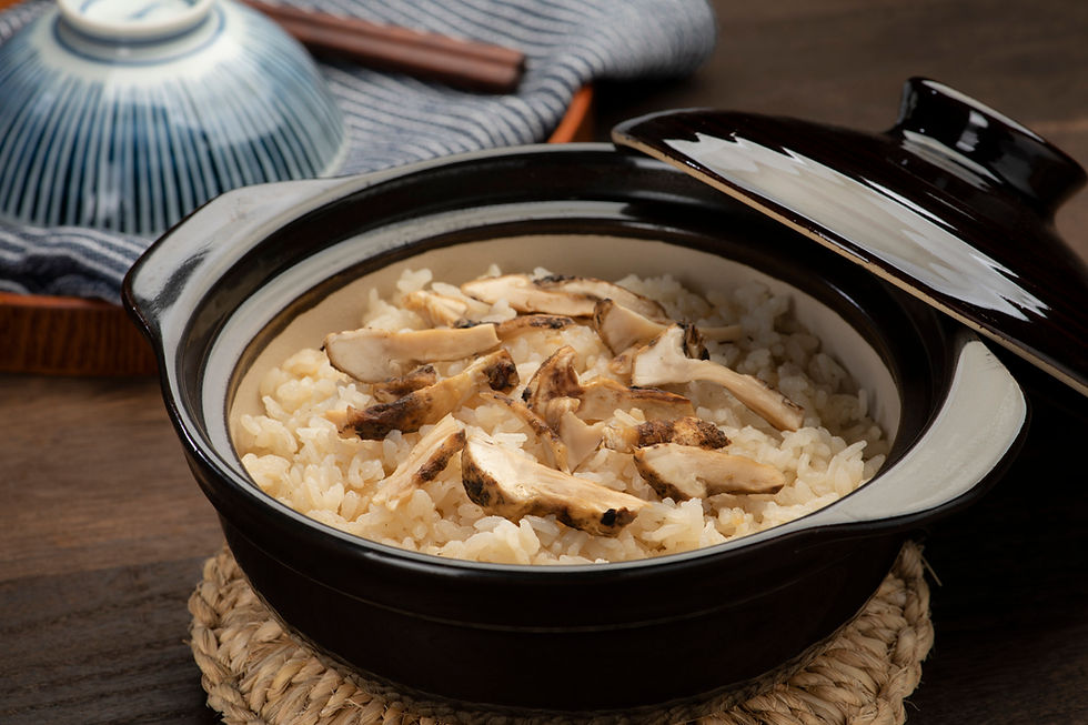 autumn food in japan matsutake rice