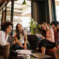 Dynamiser l’innovation en entreprise : Fusionner créativité et plaisir dans les ateliers 