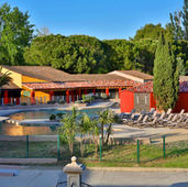 LE VILLAGE CAMARGUAIS ★★★★