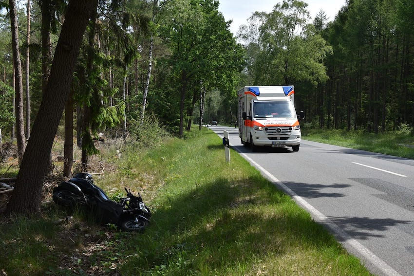 Unfall, Krad, K 17, Polizei, Rettungsdienst,