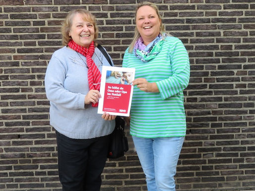 SoVD verteilt Notfall-Flyer an Schule