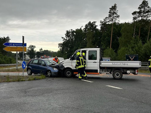 Zwei Verletzte nach Verkehrsunfall