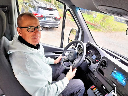 "Polizist am Steuer" - Bürgerbusfahrer trotz Vollzeitstelle