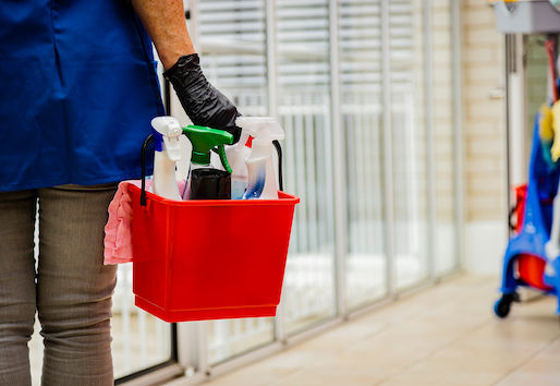 13 Euro Mindestlohn in der Gebäudereinigung - 960 Kräfte profitieren im Landkreis