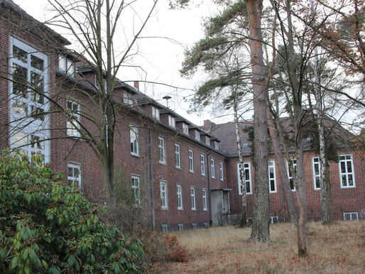 "Göttersuche" mit Küchenmesser - Jungs in Erklärungsnot