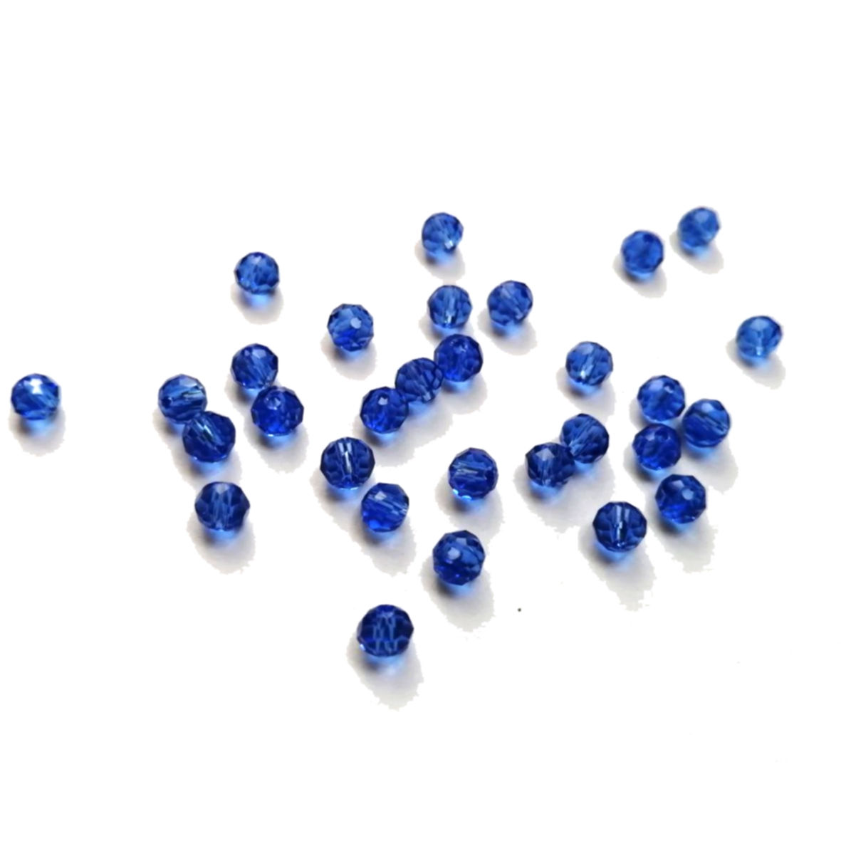Crystal Beads - 4mm - clear medium blue  - 30pcs