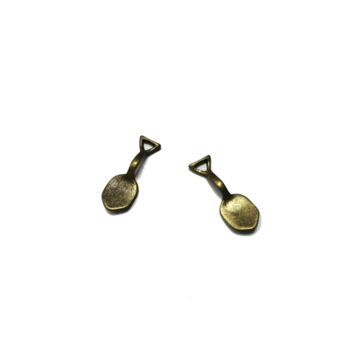 Spade- Pendants - 2pcs - 22mm antique gold color