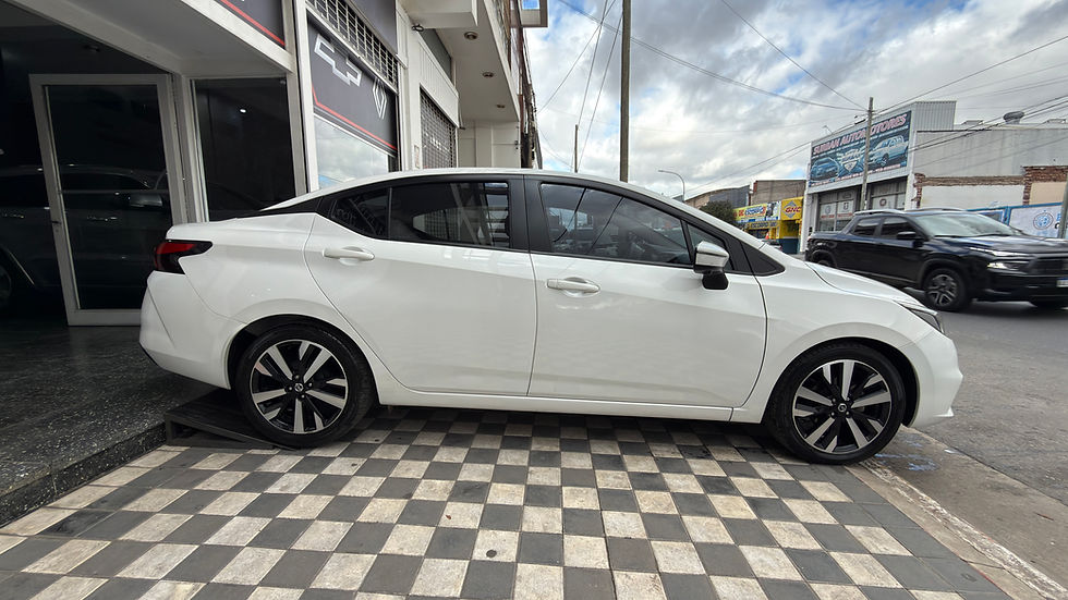 Miniatura: VERSA 1.6 EXCLUSIVE CVT