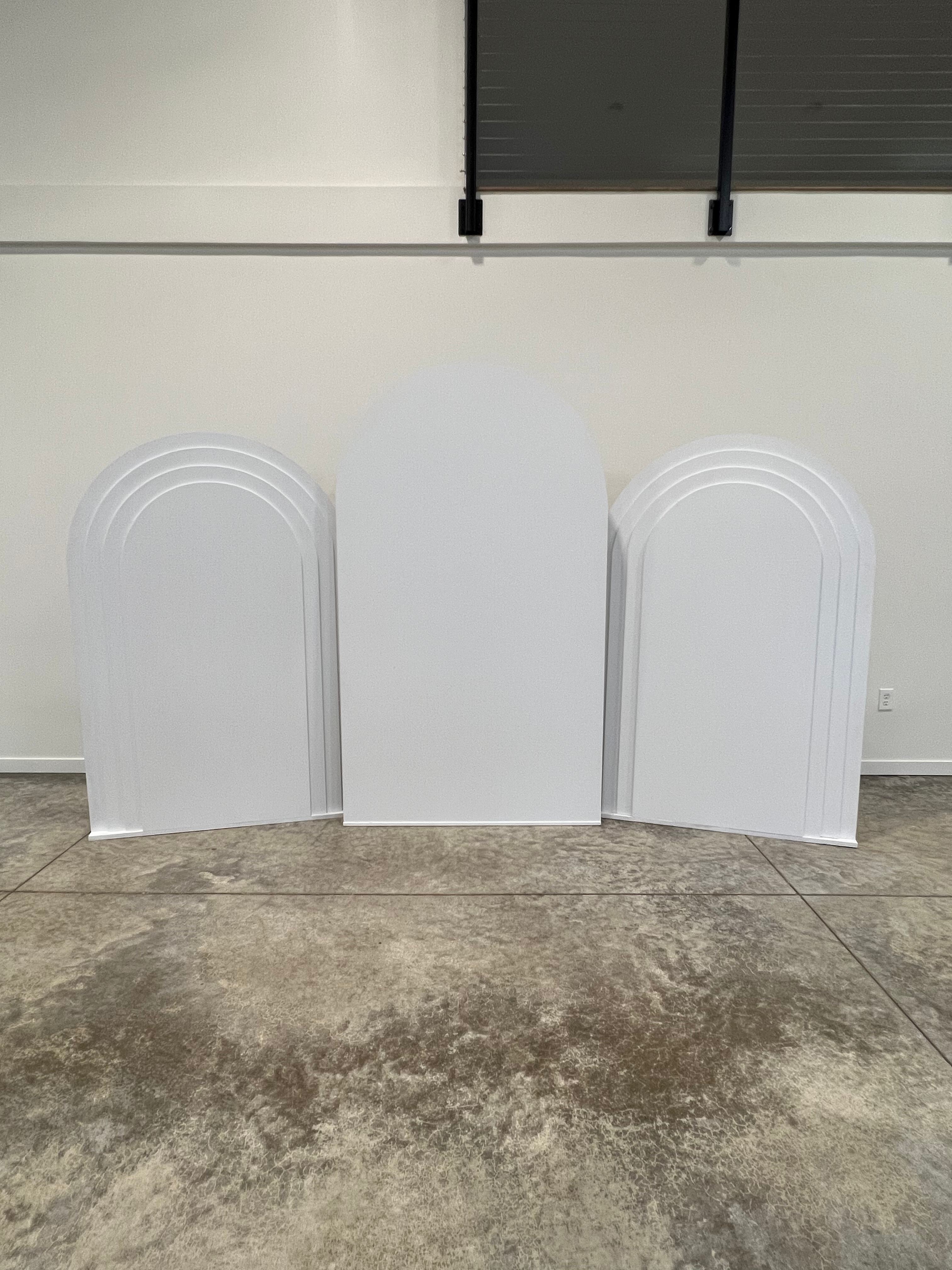 White Arch Backdrop Set