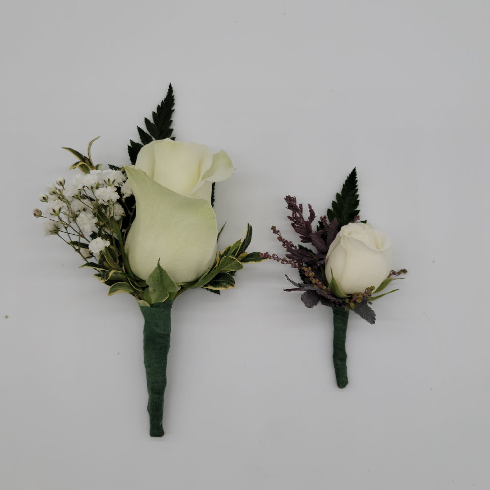 Boutonniere 2