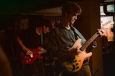Band Shoom