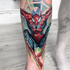 spider-man tattoo colourful tattoo artist Tiggy from the UK, specialising in fandom, nerdy, gaming tattoos