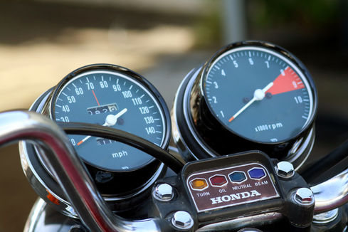 honda CB750K guages