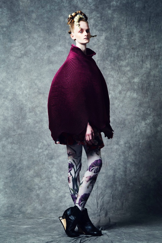 FaultMagazine-KeikoNishiya tights