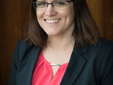 La Junta de Salud Pública de Kitsap da la bienvenida a un representante de la tribu S'Klallam de Port Gamble y completa el proceso de reestructuración