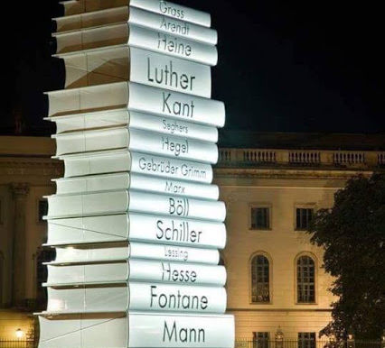 10 TREMENDOS MONUMENTOS DEDICADOS AOS LIVROS PELO MUNDO