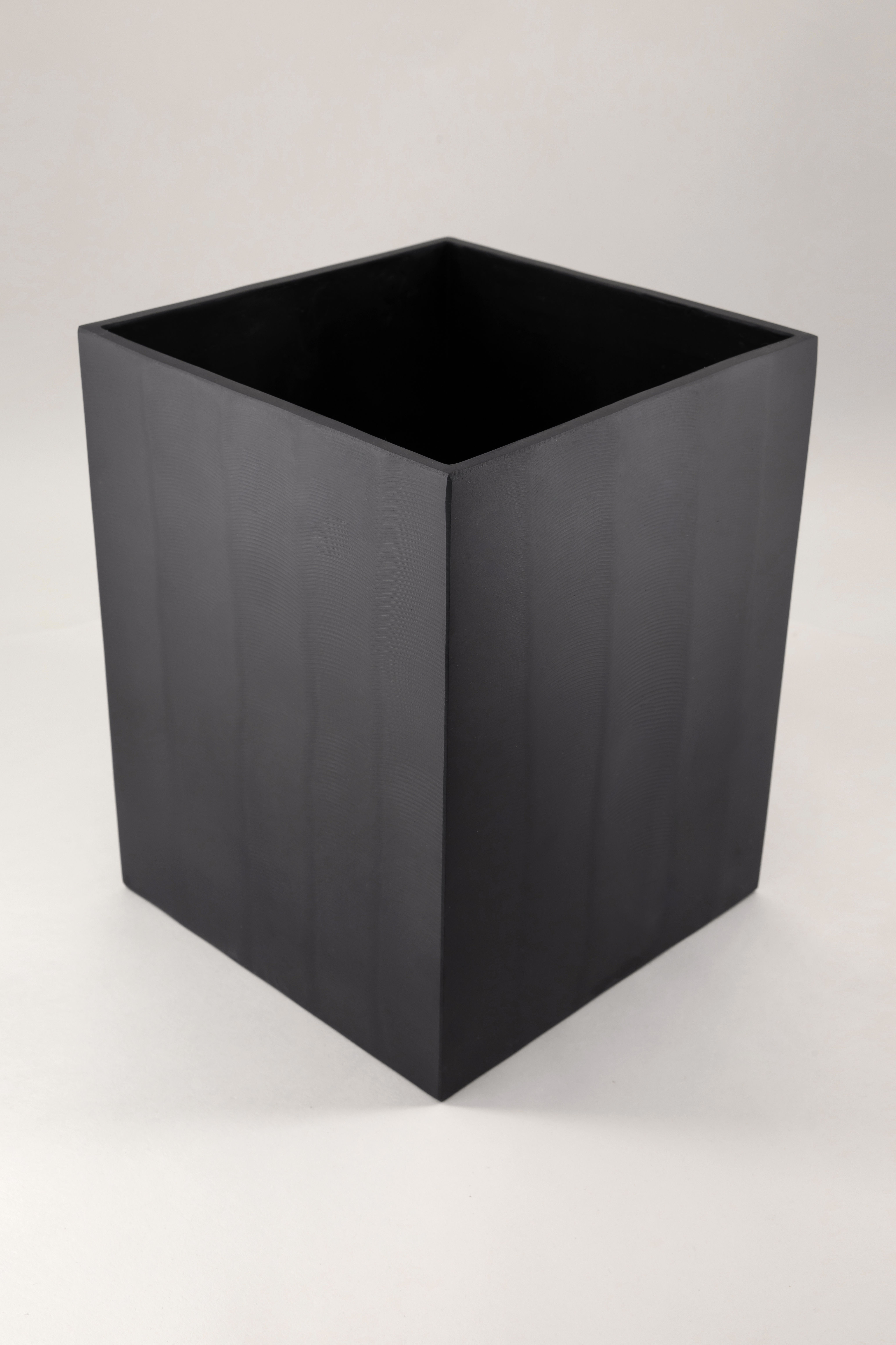 Bote basura cuadrado