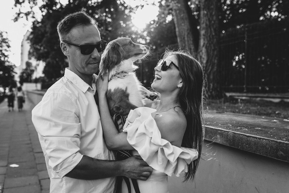 sesja narzeczeńska, fotograf radom, ostrowska fotograf, sesja radom, sesja plenerowa, sesja miejska, sesja z psem, radom, warszawa, fotograf