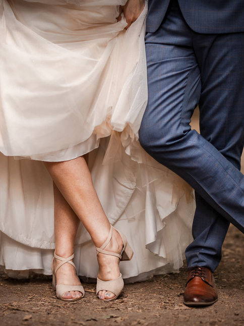 Sesja ślubna w opuszczonej szklarni | Kuba i Marta przed obiektywem już jako mąż i żona...