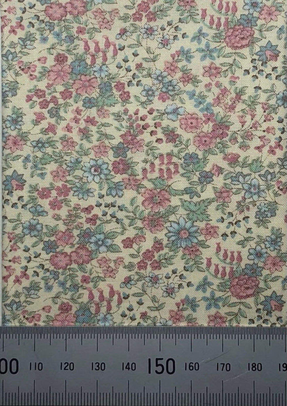 Pastel small scale floral print