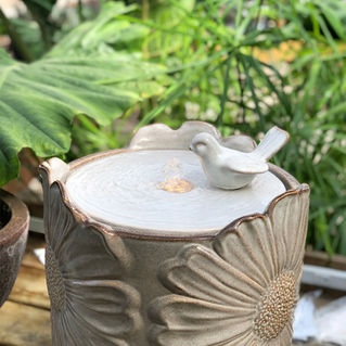 floral and bird ceramic fountain