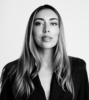 251014 PORTRAIT Socials17365_BIG.jpg