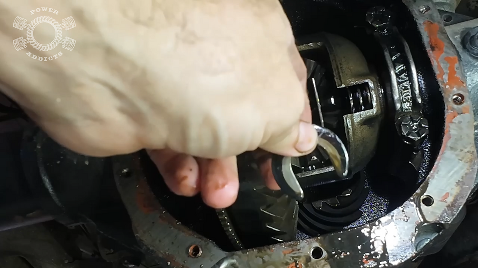 What Is a C-Clip Rear Axle? Pros, Cons, Jeep Models & Upgrade Options