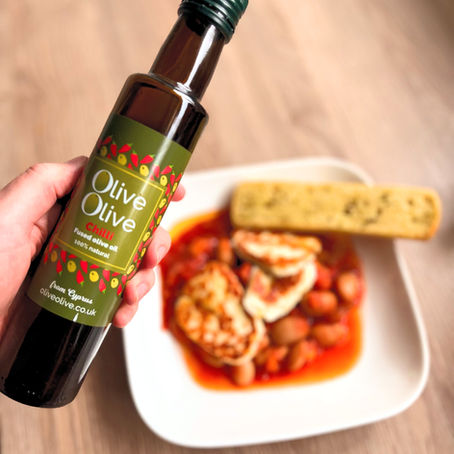 CAROLINE MATTHEWS' BUTTER BEAN, HALLOUMI & CHILLI STEW