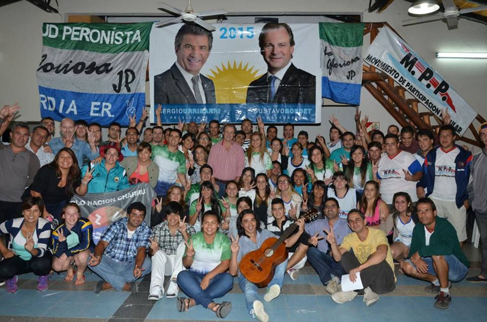 jovenes x bordet.jpg