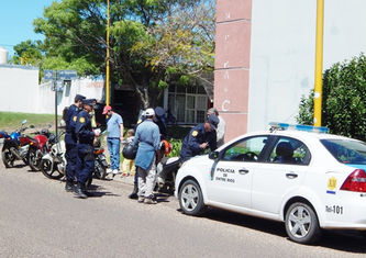 LA JEFATURA DE POLICÍA DE PROVINCIA, A TRAVÉS DE LA JEFATURA DEPARTAMENTAL FEDERACIÓN, INFORMA A LA
