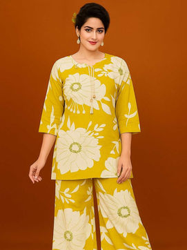 Trendy co-ord set outfit for women, delivered in 60 minutes