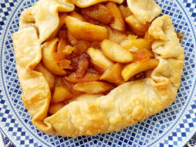 Apple Almond Tarte