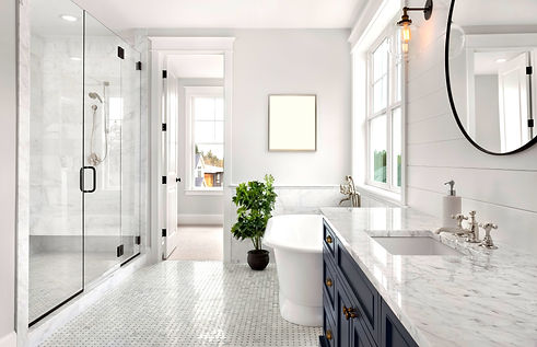 Beautiful Ensuite Master Bathroom in New