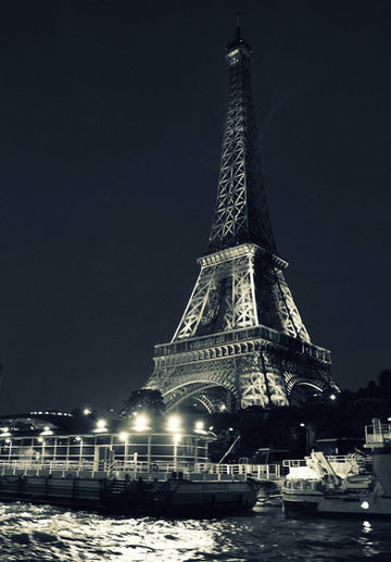 Eiffel tower at night