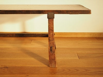 江戸時代に製作された文机