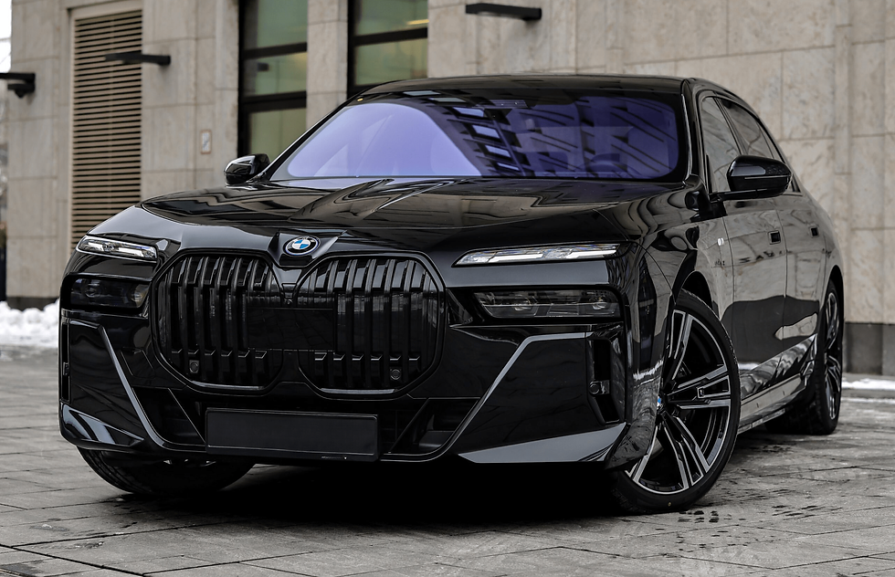 BMW-i7-Apex-Exotic-Car-Rental-02-min.png