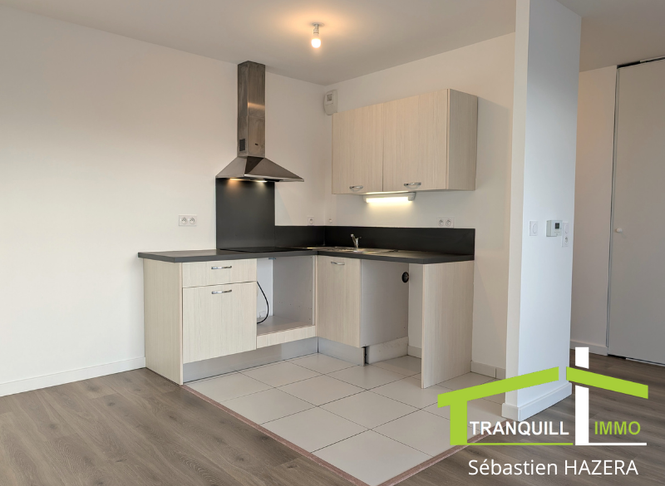 Apt T3 + terrasse ST MEDARD Centre