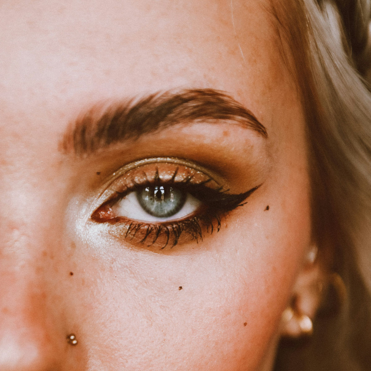 Henna Brows