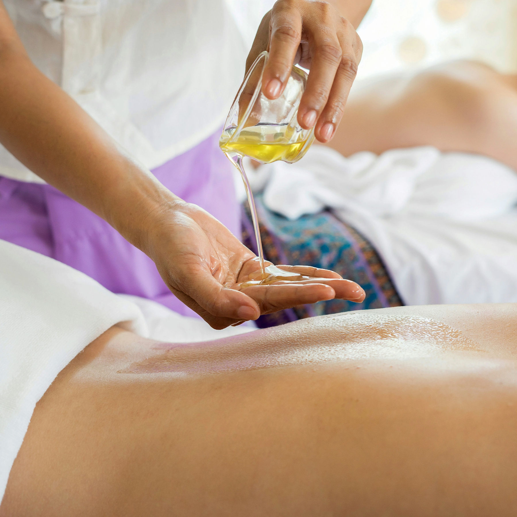 Aroma Blends Massage