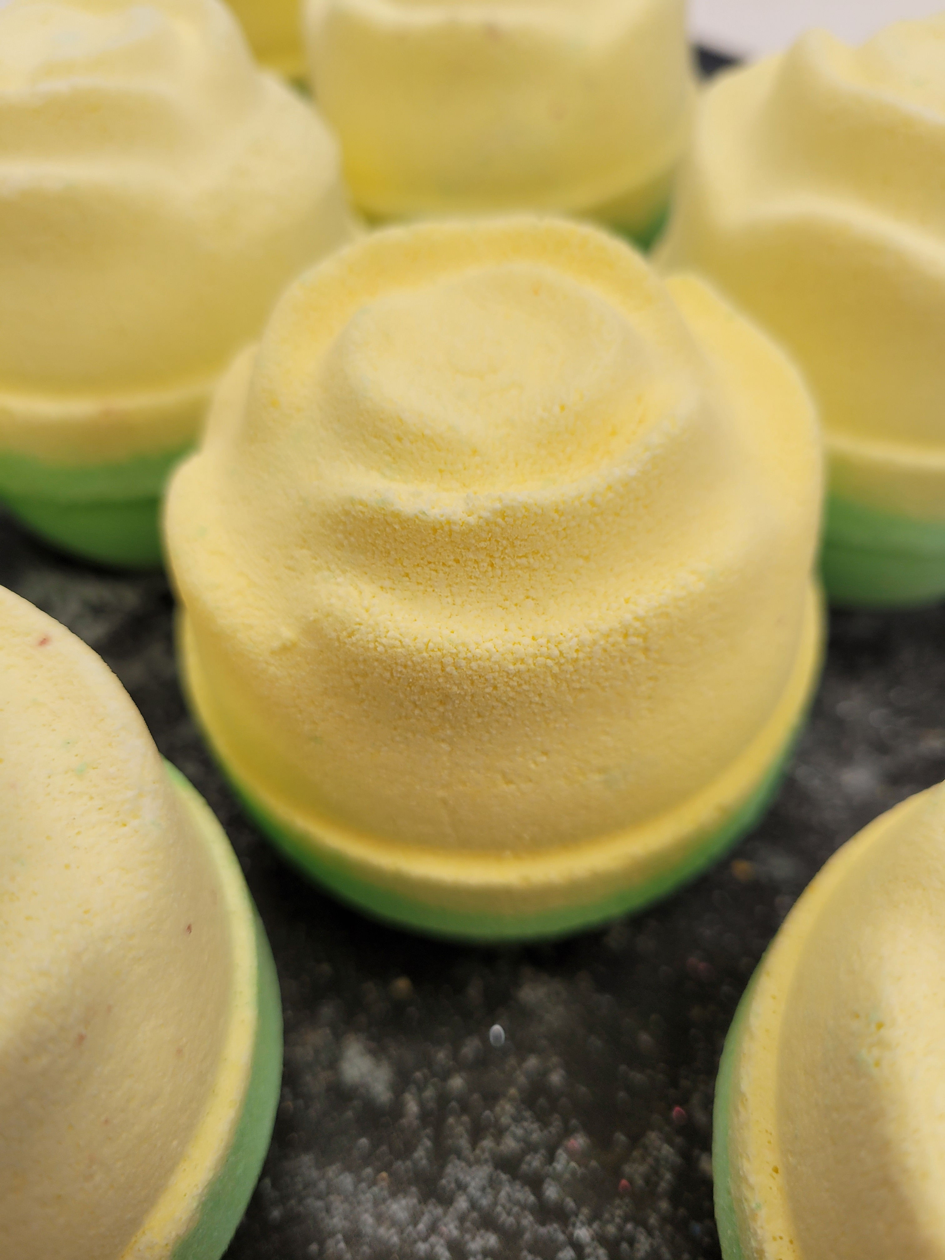 6 x Lily, Apple & Tuberose Wholesale Flower Bath Bomb | My Little Bath Shop Wholesale Bath Products