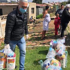 Mary Kluk speaking with President Rivlin