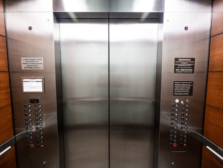 9 Tips for Elevator Etiquette