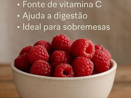 Framboesas frescas em destaque sobre fundo claro