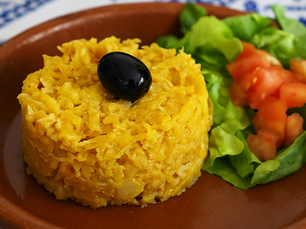 Bacalhau dourado à moda de Elvas cremoso com batata palha e salsa