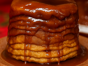 Folar de Olhão húmido e caramelizado em camadas