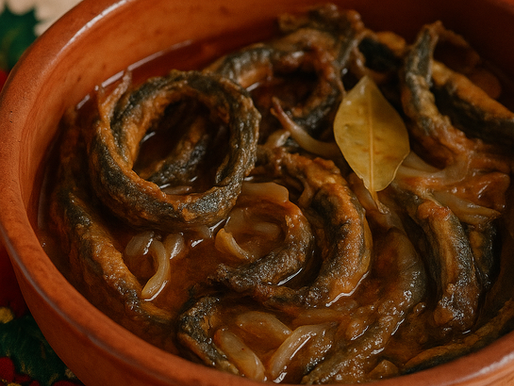 Enguias de escabeche com cebola, alho e louro em azeite e vinagre