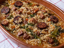 arroz de fumeiro com couve, chouriço, presunto e bacon