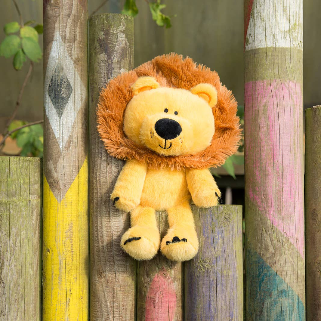 Zoo Crew Lennon the Lion